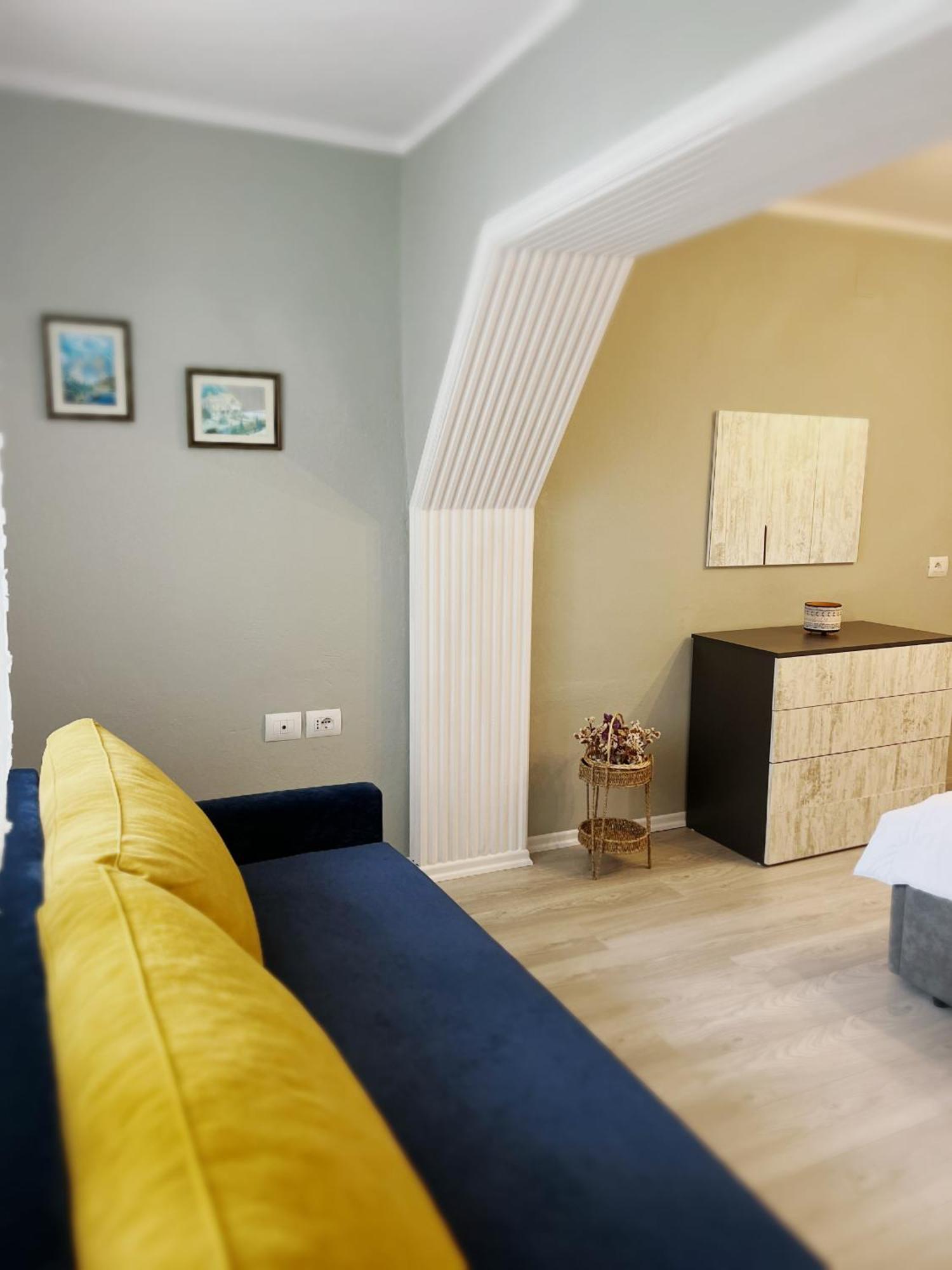 Joyful Apartment Tirana Exterior foto